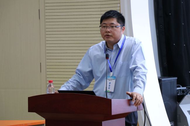 冰帝中学人物-李明燃校长：激情教育，点燃学生梦想