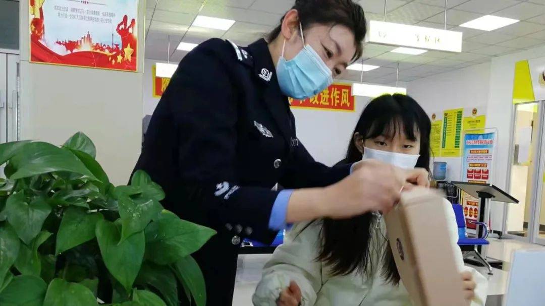 花心艳遇之警花性奴_花心艳遇之警花性奴_花心艳遇之警花性奴