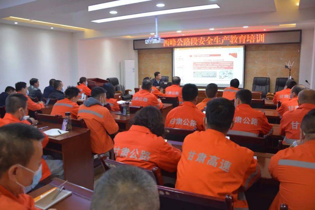 铲运机适用于什么施工作业_铲运机作业过程工序_铲运机施工