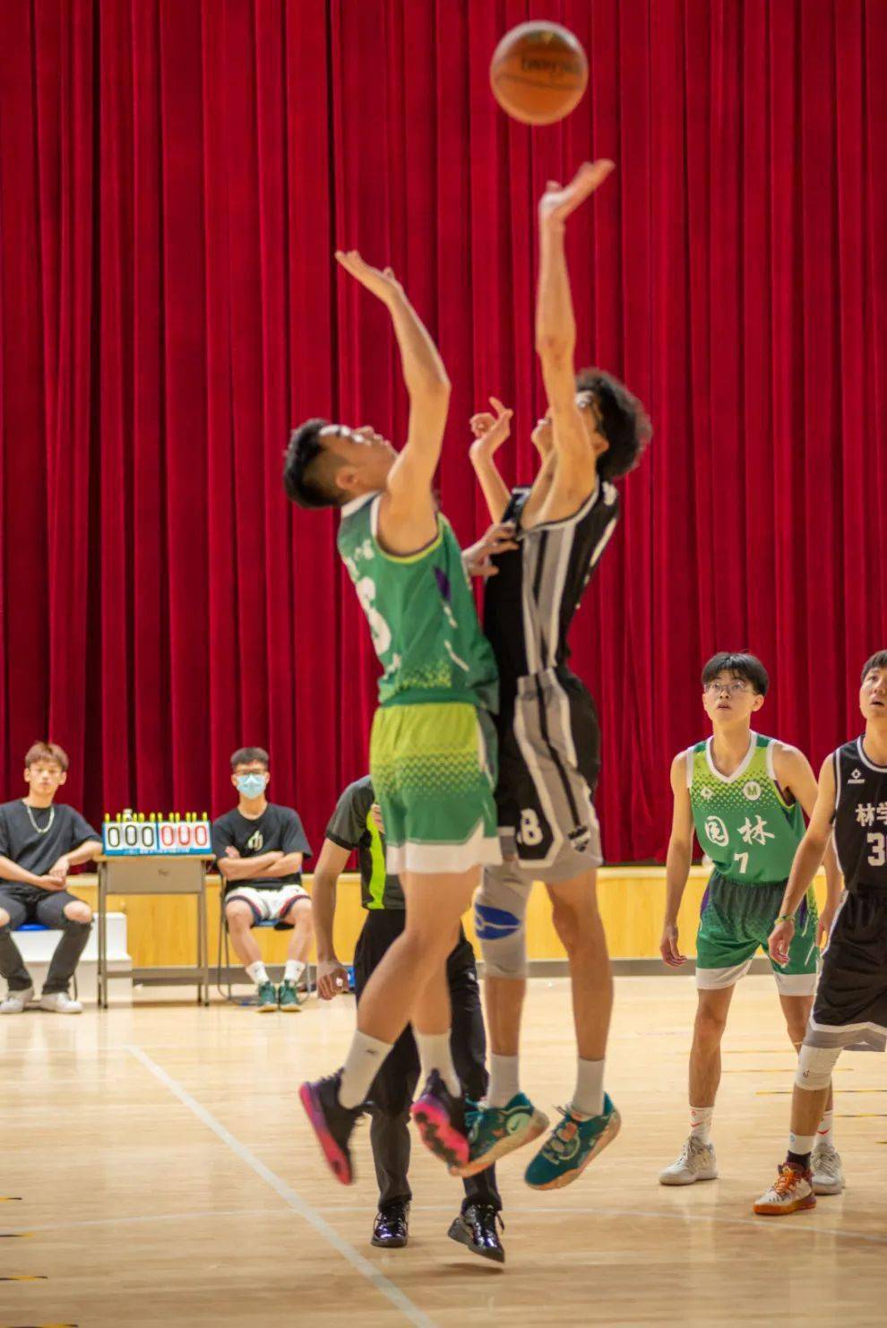 nba联赛专用篮球_nba官方用的篮球是什么品牌_nba篮球联赛官方用球