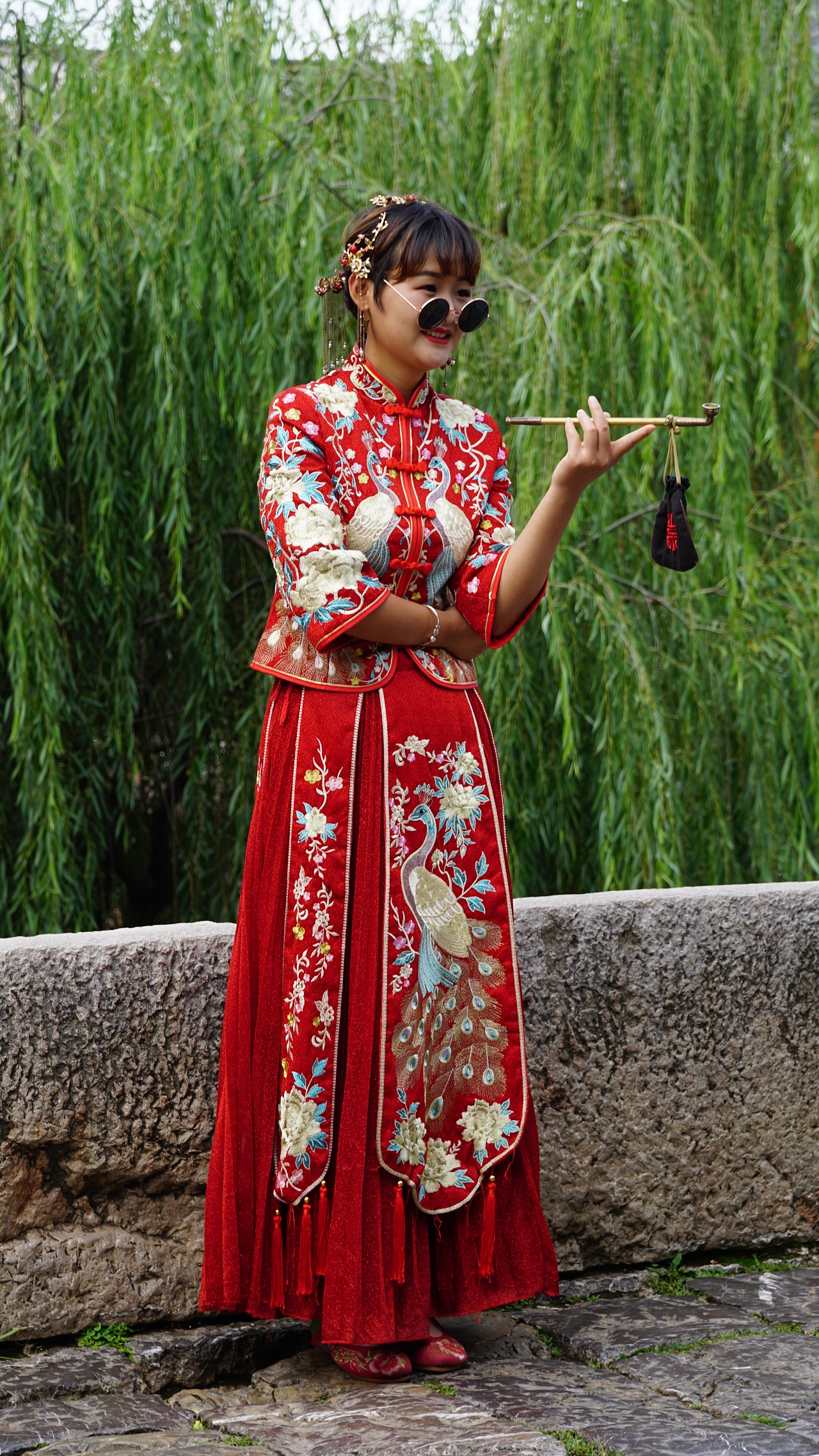 中年人婚纱照_抚顺婚纱照唐装中年_中老年婚纱照