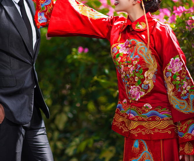 中老年婚纱照_抚顺婚纱照唐装中年_中年人婚纱照