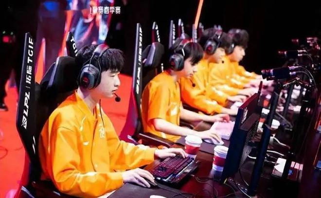 fifaol3合卡技巧_fifaonline3合卡概率图_fifa3合卡技巧
