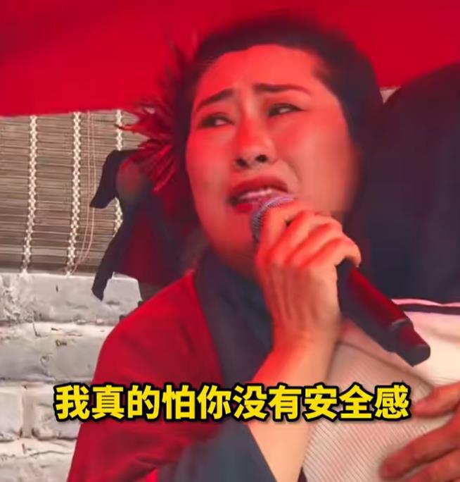 男友找我借钱突然很反感_男友找算命看婚姻_阿sue找男友