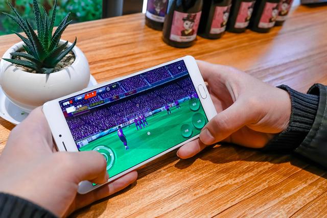 分辨率300dpi是什么意思_fifa12分辨率_分辨率怎么调