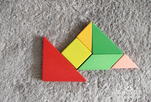 七巧板三角形拼图视频_三角拼形七巧板用什么做_用七巧板拼一个三角形