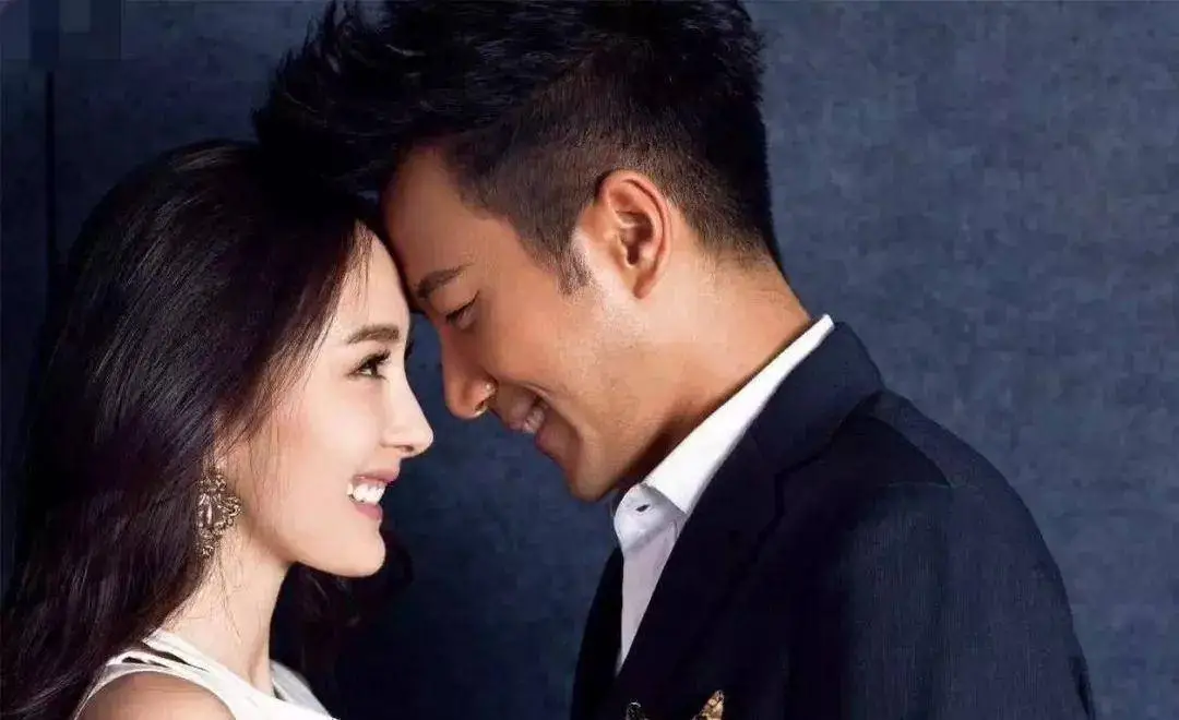 杨幂刘恺威生了几个_杨幂和刘恺威现状如何_刘恺威杨幂生孩子照片
