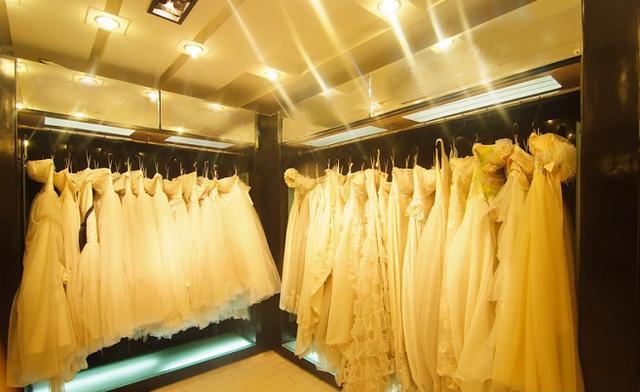 婚纱成本店开什么店好_婚纱店开店成本_开婚纱店的成本