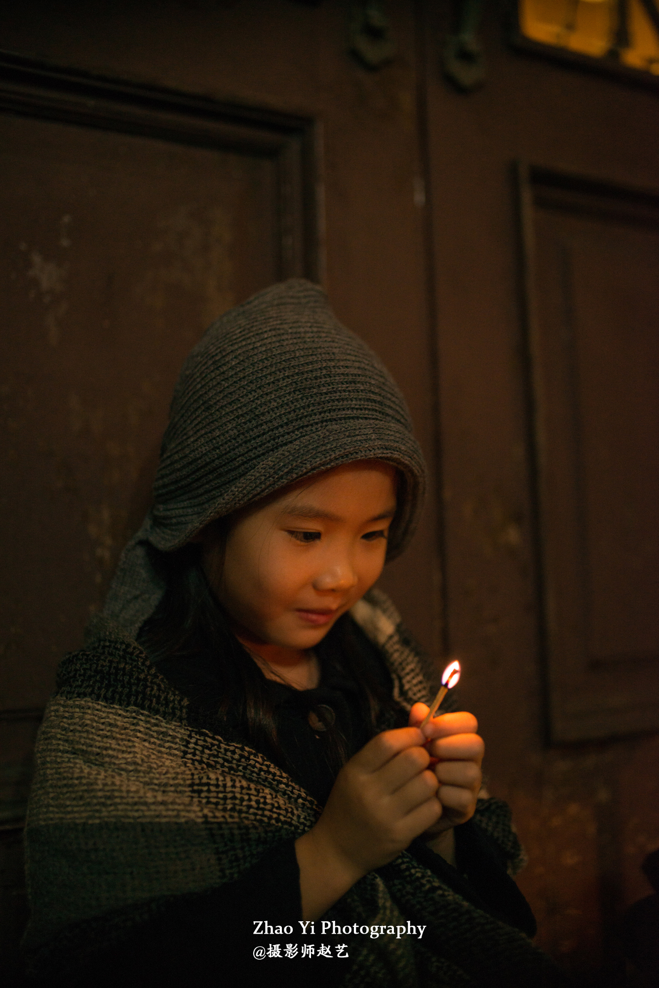 卖火柴的小女孩儿视频-卖火柴的小女孩视频触动人心，唤起对边缘儿童的关注