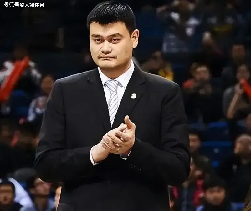 03-04nba全明星比赛-03-04NBA 全明星赛：科比、姚明领衔，视觉与情