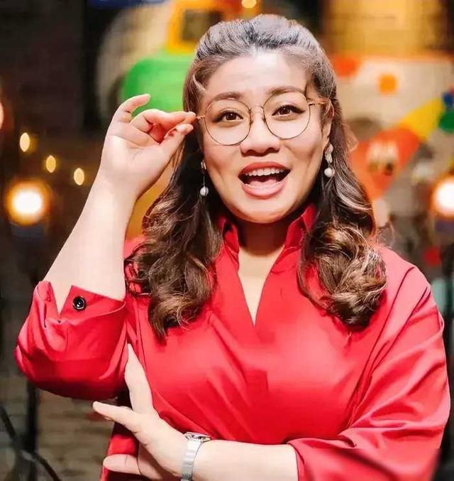 李菲儿豪门盛宴_盛宴豪门李菲儿是谁_回龙观盛宴豪门