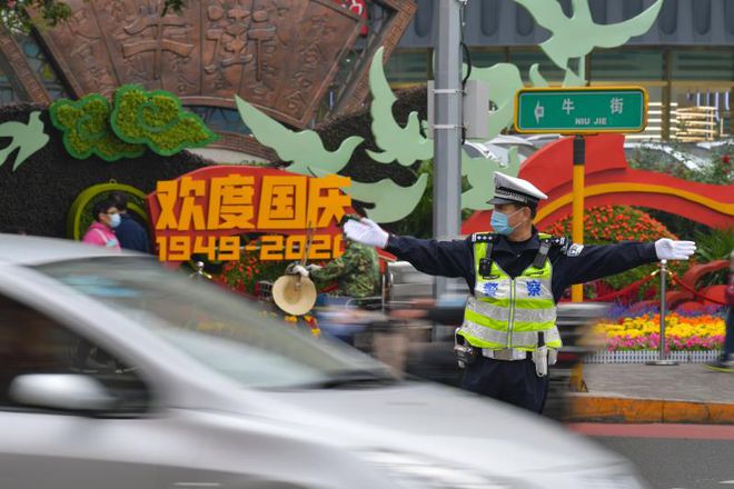 里约在什么地方_中国警察现身里约_里约中国拿了几块金牌