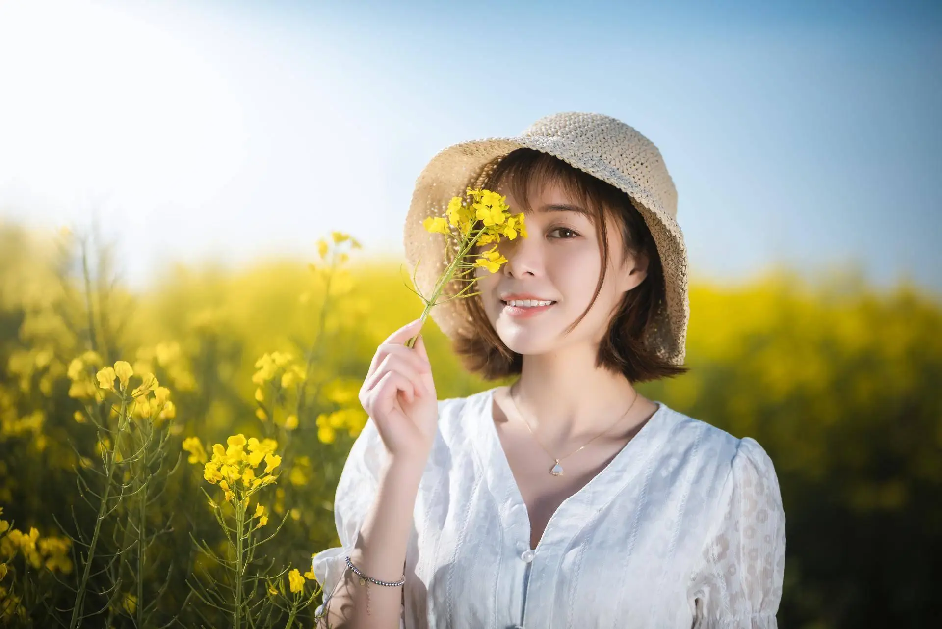 还珠格格里的东儿图片-还珠格格东儿：温柔力量的青春记忆，令人难以忘怀