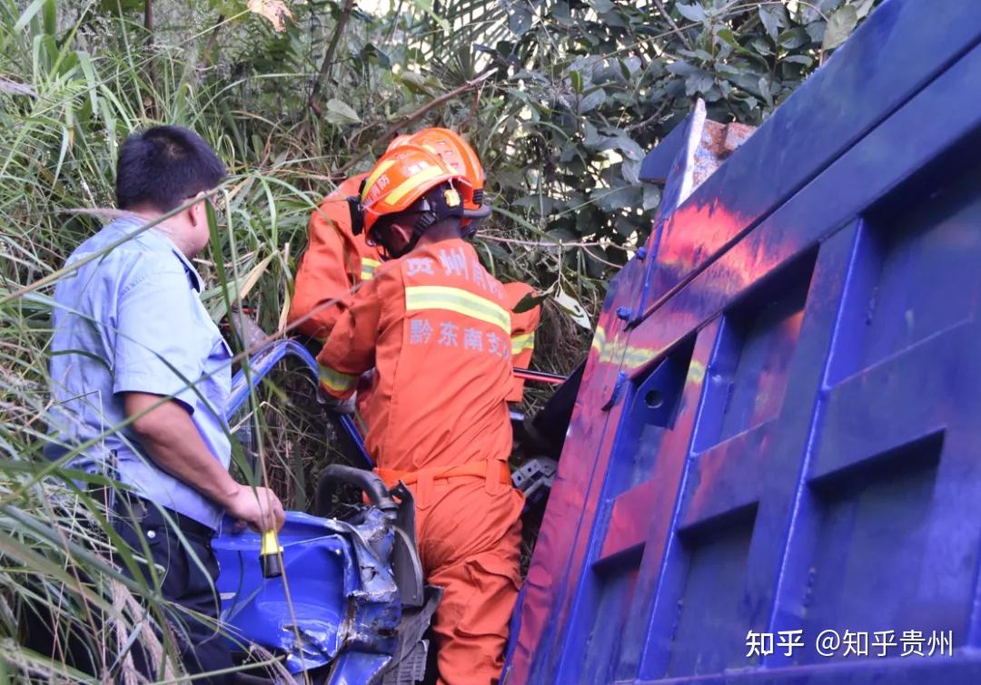 轿车失控酿事故_轿车酿失控事故怎么处理_轿车失控撞人怎么处理