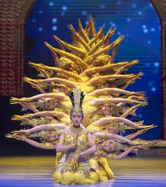 芭比的粉红舞鞋国语版_芭比粉红舞蹈鞋_芭比粉红色舞鞋预告视频